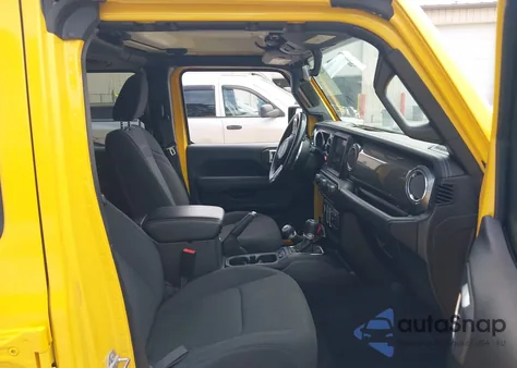 2020 Jeep Wrangler Unlimited Sahara z USA, uszkodzony, nr VIN 1C4HJXEN5LW115496